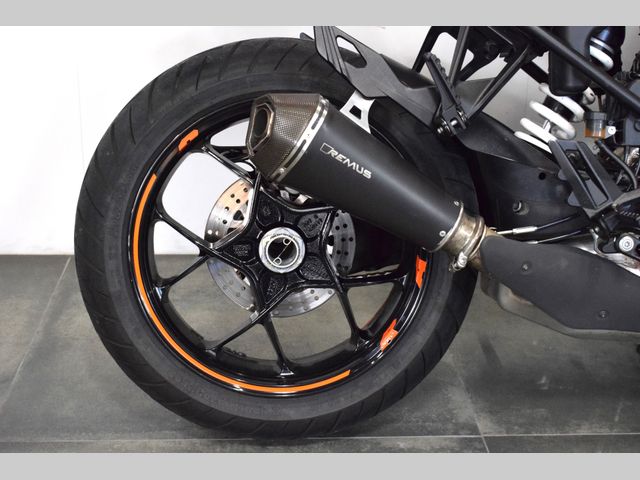 ktm - 1290-super-duke-gt
