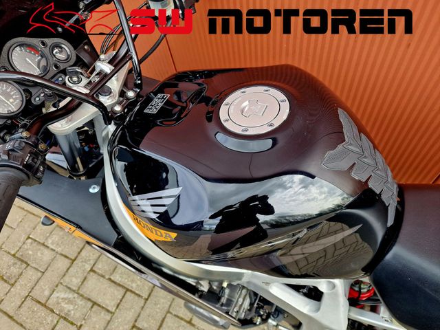 honda - cbr-900-rr-fireblade