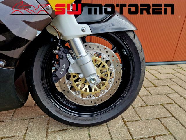 honda - cbr-900-rr-fireblade