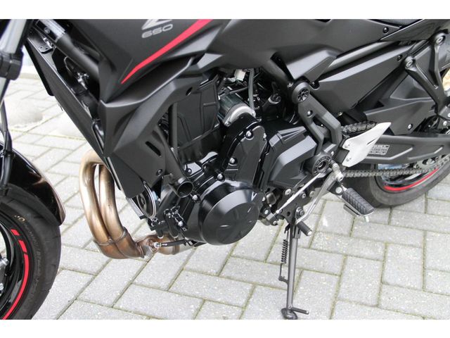 kawasaki - z650