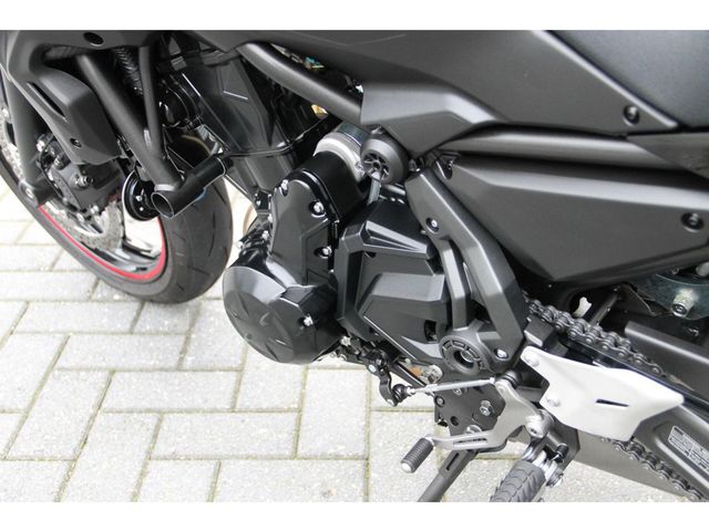 kawasaki - z650