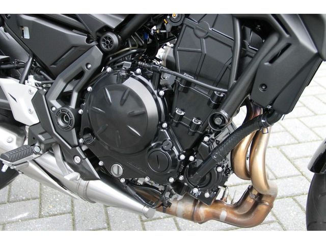 kawasaki - z650