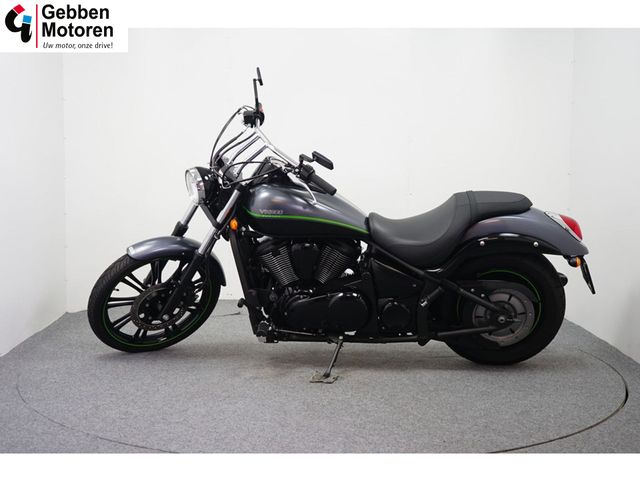kawasaki - vn-900-custom