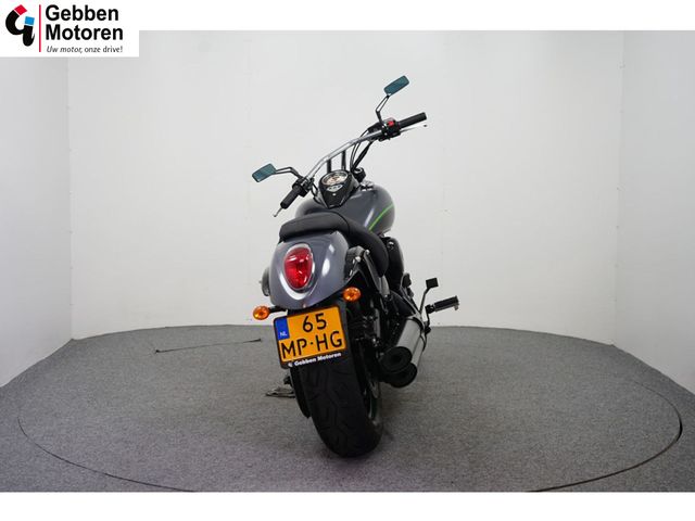kawasaki - vn-900-custom