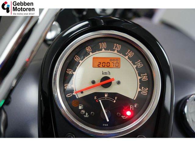 kawasaki - vn-900-custom