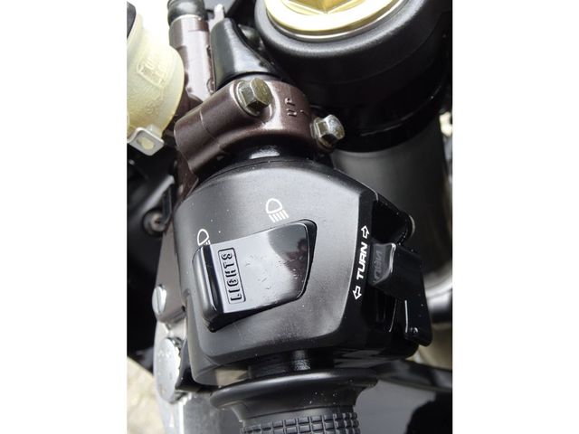 honda - cbr-1000-rr-fireblade