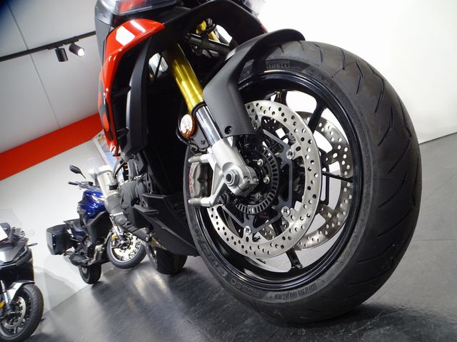 aprilia - tuono-v4-1100