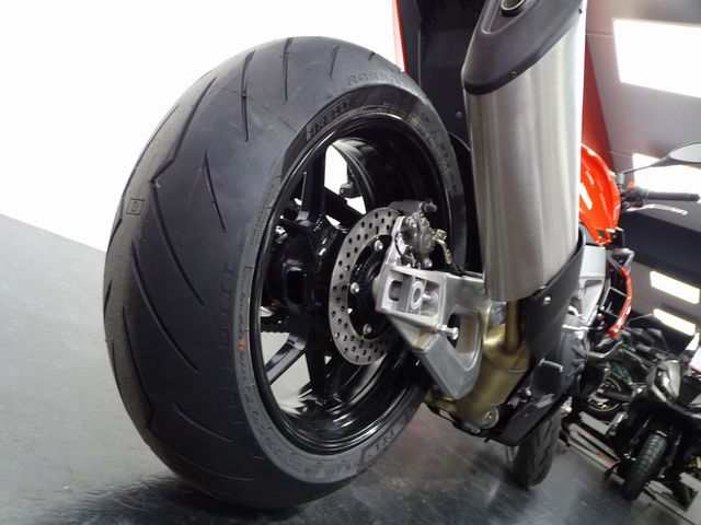 aprilia - tuono-v4-1100