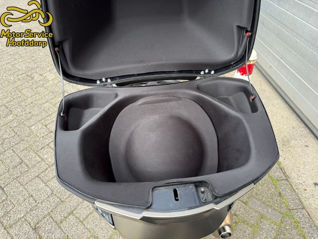 peugeot - metropolis-sw