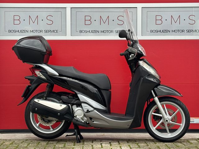 honda - sh-300i---abs