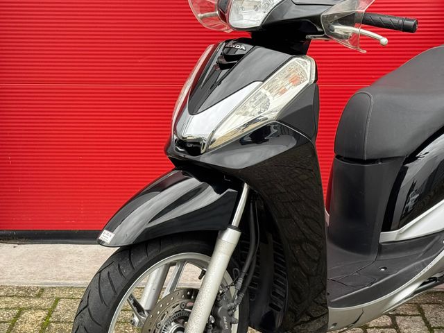 honda - sh-300i---abs