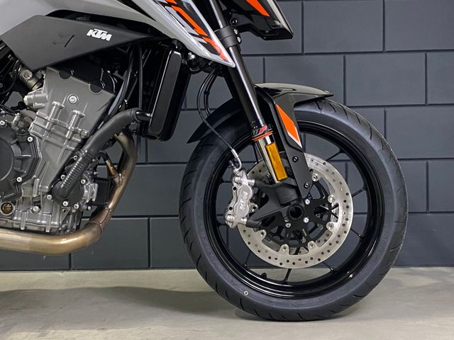 ktm - 790-duke