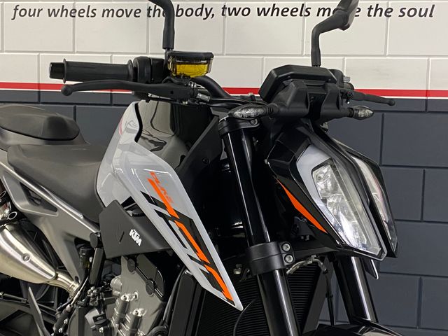 ktm - 790-duke