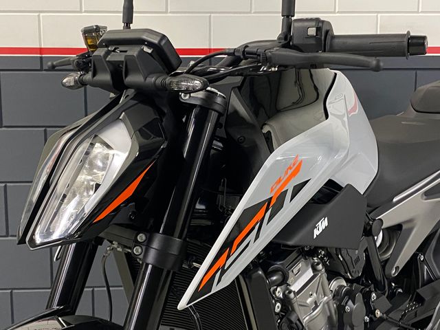 ktm - 790-duke