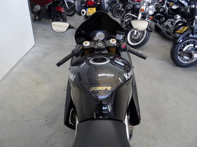 kawasaki - zx-6r-ninja