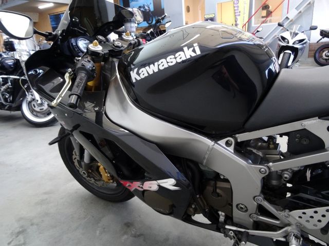 kawasaki - zx-6r-ninja