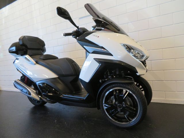 peugeot - metropolis-rs