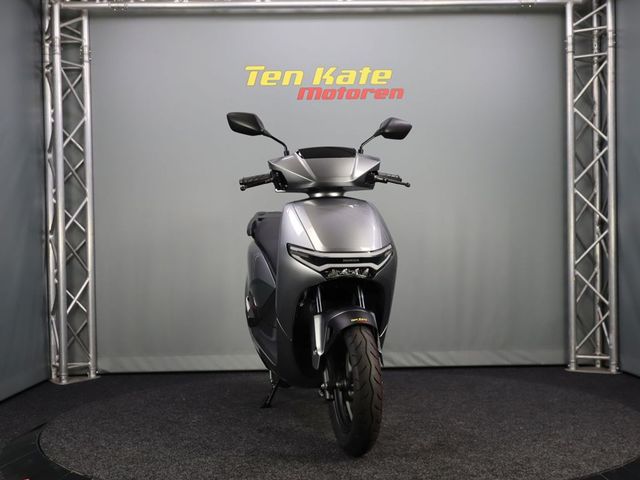 honda - cuv-e