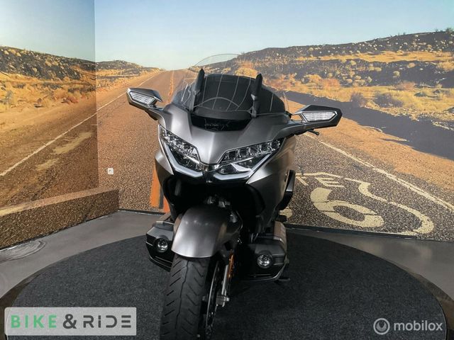 honda - gl-1800-goldwing