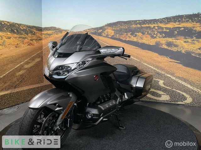 honda - gl-1800-goldwing