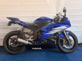 YAMAHA YZF R6