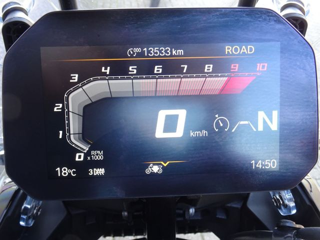 bmw - r-1300-gs-adventure