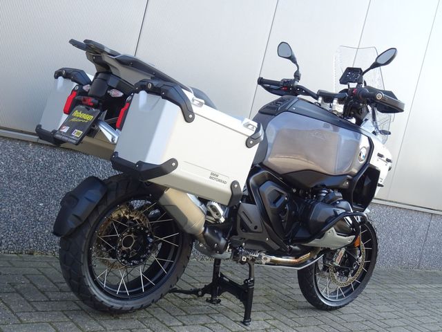 bmw - r-1300-gs-adventure