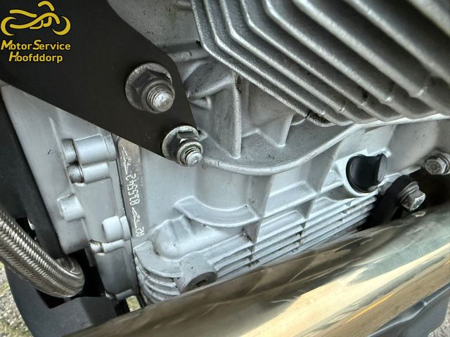 moto-guzzi - breva-1200-abs