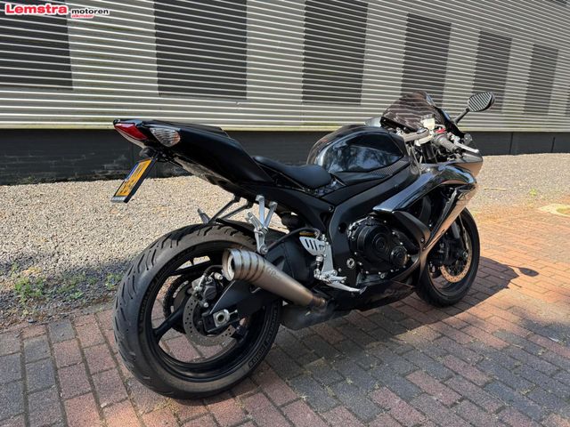 suzuki - gsx-r-750-yoshimura