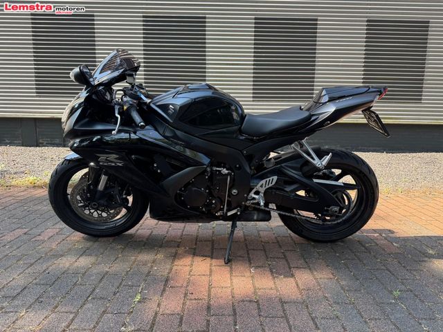 suzuki - gsx-r-750-yoshimura