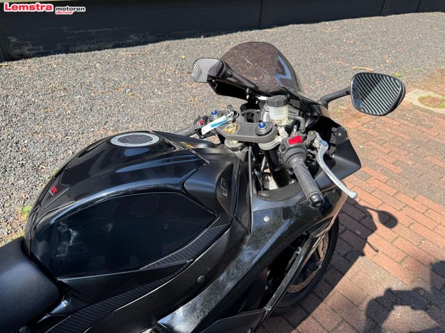 suzuki - gsx-r-750-yoshimura