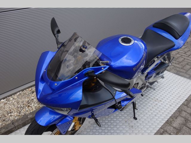 kawasaki - zx-6r-ninja