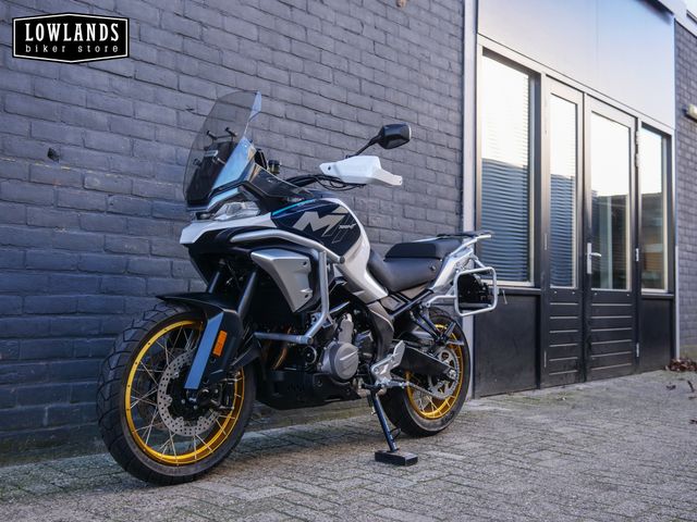 cfmoto - 700-mt-adventure