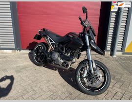 Ducati Hypermotard 796 2010 occasion