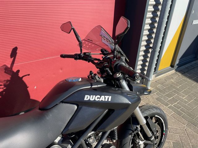 ducati - hypermotard-796