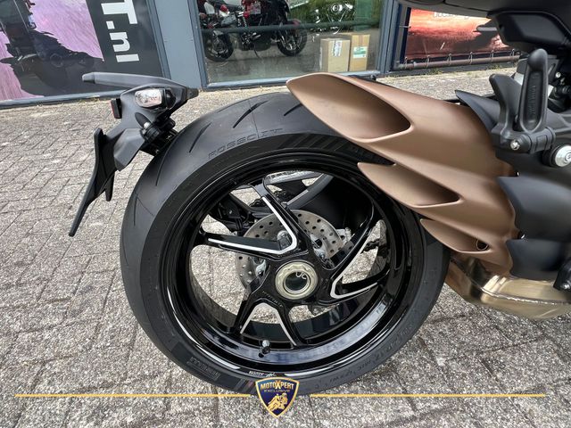 mv-agusta - brutale-800-rr