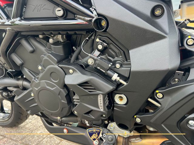 mv-agusta - brutale-800-rr