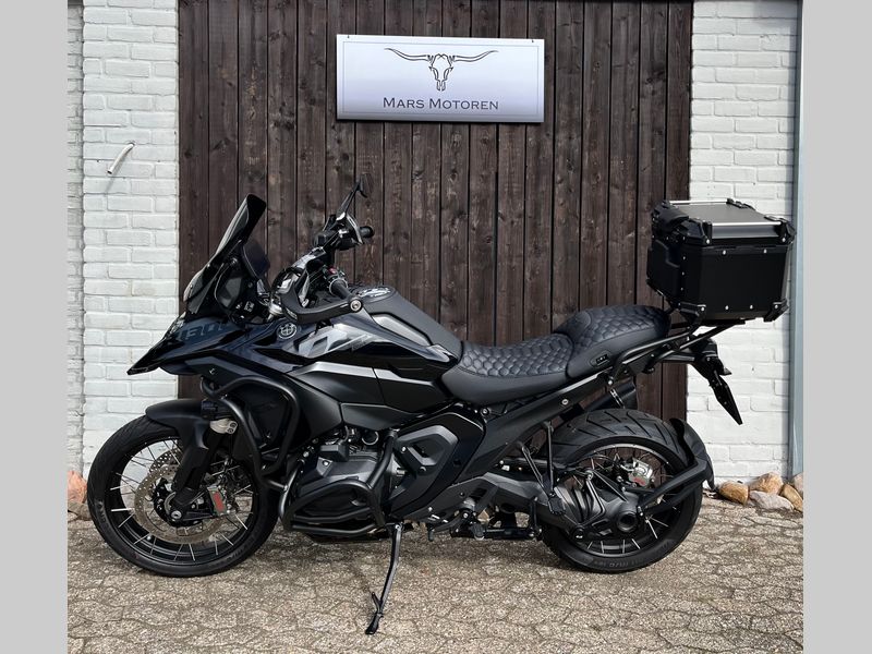 BMW R 1300 GS Triple Black 2024 occasion