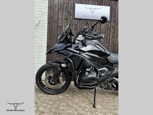 bmw - r-1300-gs-triple-black