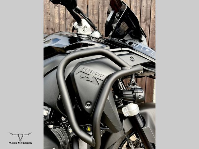 bmw - r-1300-gs-triple-black