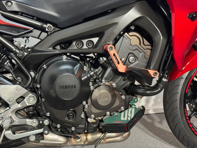 yamaha - tracer-900