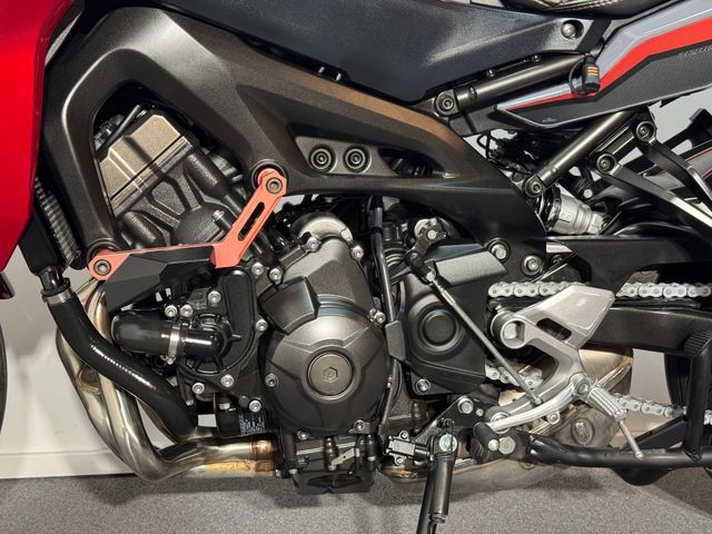 yamaha - tracer-900