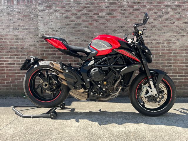 mv-agusta - brutale-800