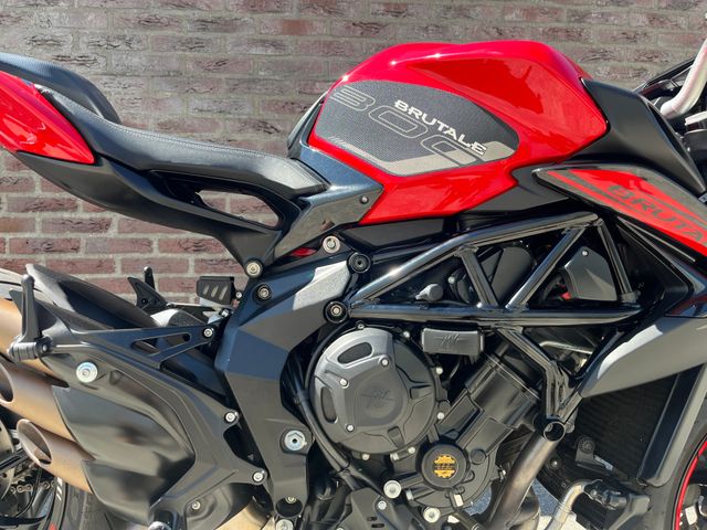 mv-agusta - brutale-800