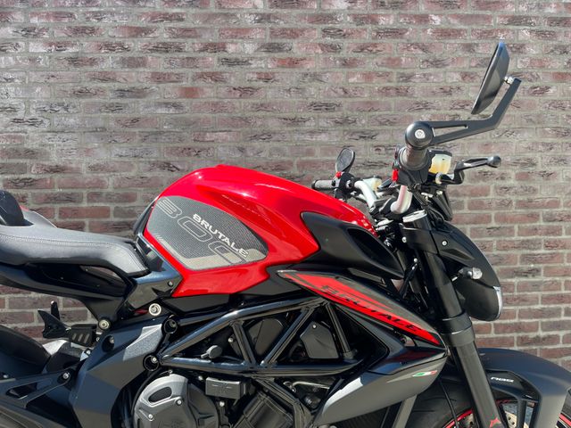 mv-agusta - brutale-800