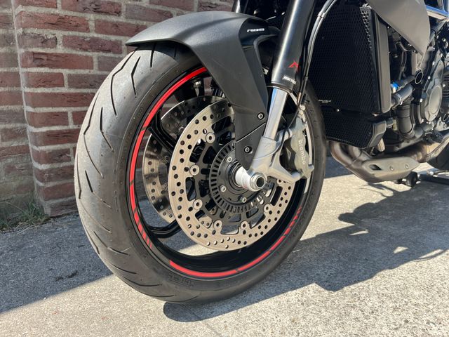 mv-agusta - brutale-800