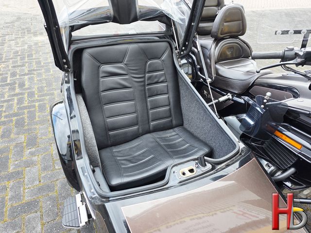 honda - gl-1500-se-goldwing