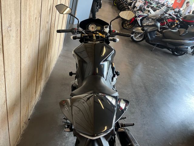 kawasaki - z-750