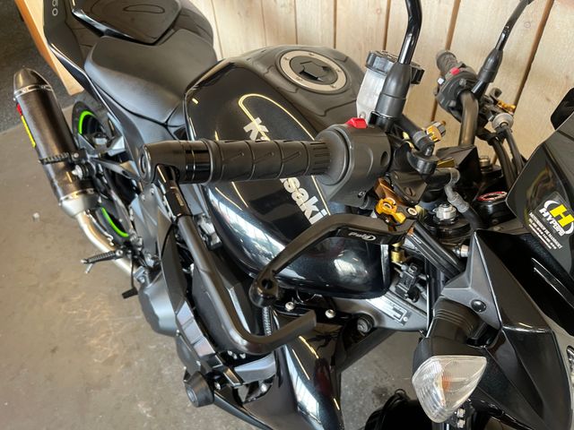 kawasaki - z-750