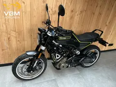 Husqvarna Svartpilen 401 2020 occasion – foto 2 van 23